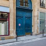 Cmg Montorgueil / Jeuneurs II